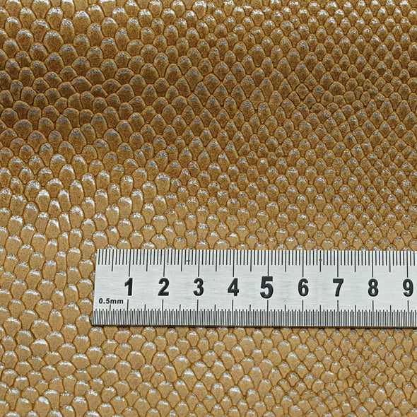 25x35 cm Piele Intoarsa Imprimeu Piton, Caramel cu Reflexe Argintii, Semi Moale, 1.4 mm